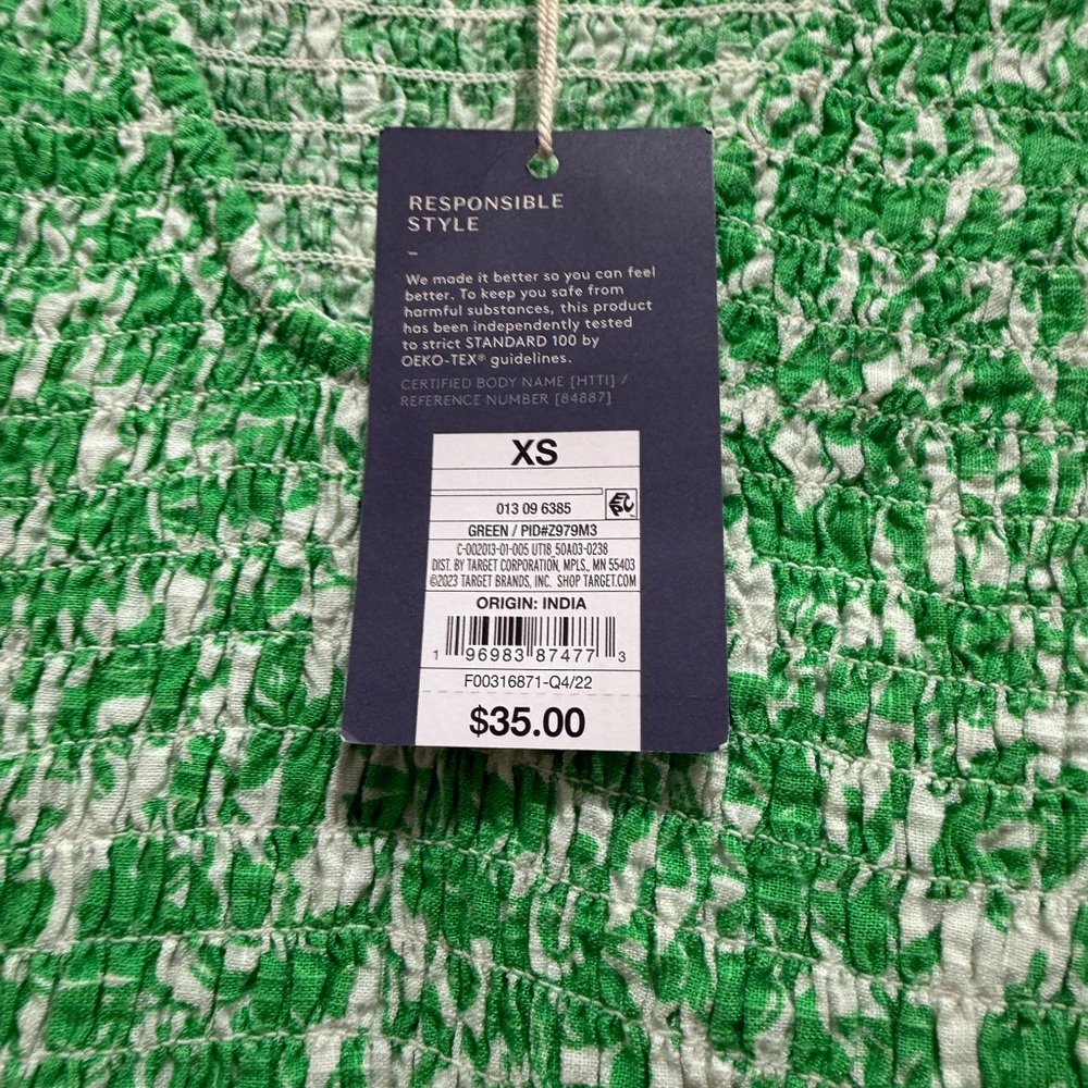 Universal Thread Green Textured Top - Picture 3 of 5